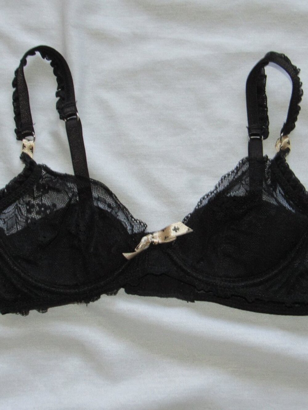 Elle Macpherson Black Lace Demi Bra sz 32A Lined Cups Underwire